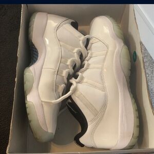 Jordan 11 low sz 11